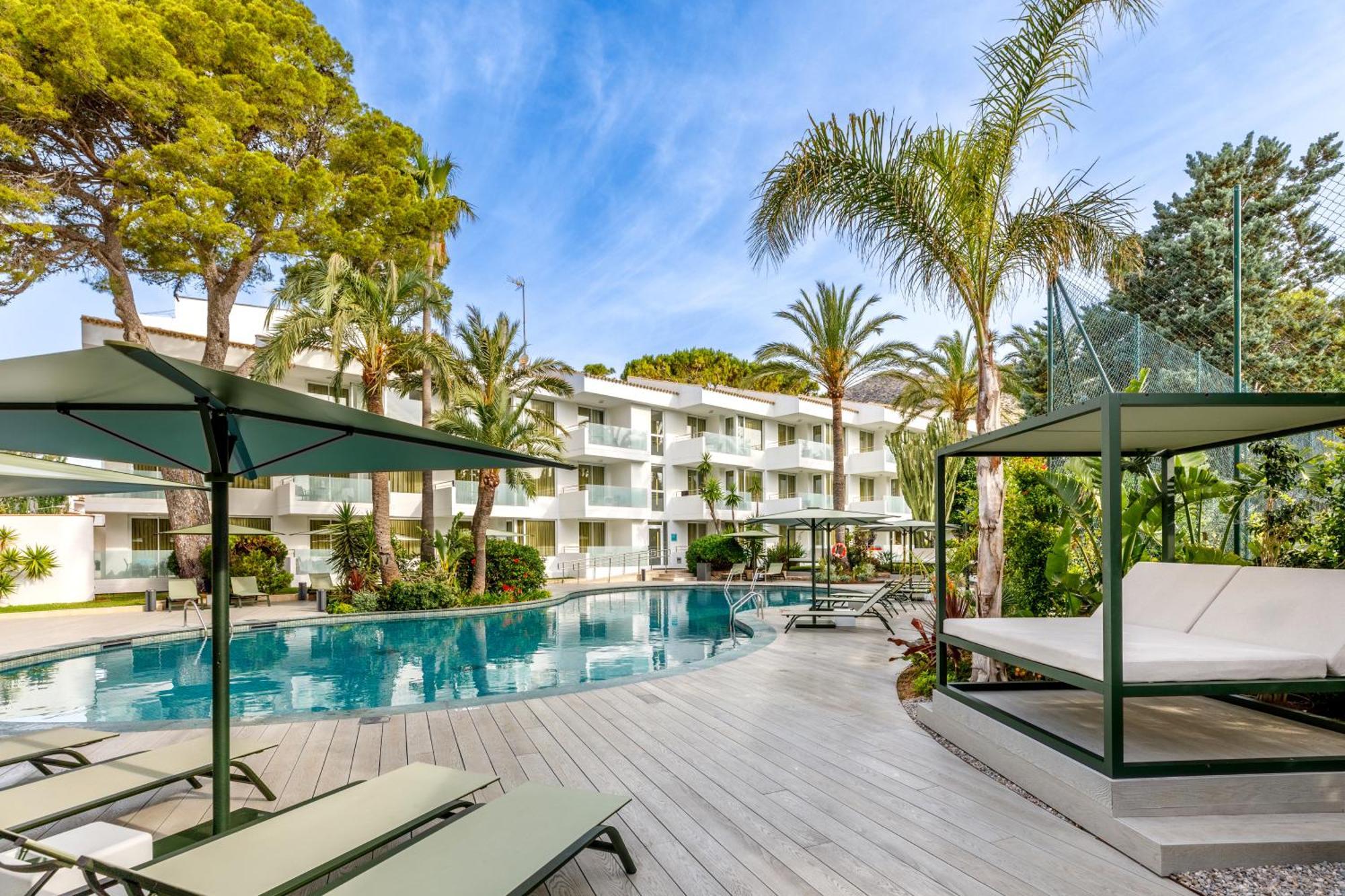 Hotel Illa D'Or & Club Apts 4* Sup Port de Pollença Exteriör bild